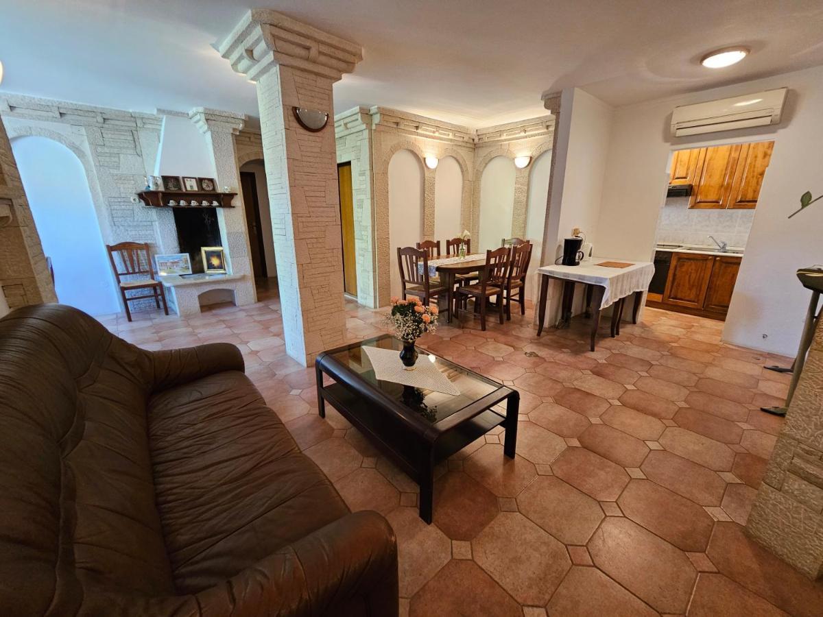 Apartments & Rooms Gaspar Rovinj Luaran gambar